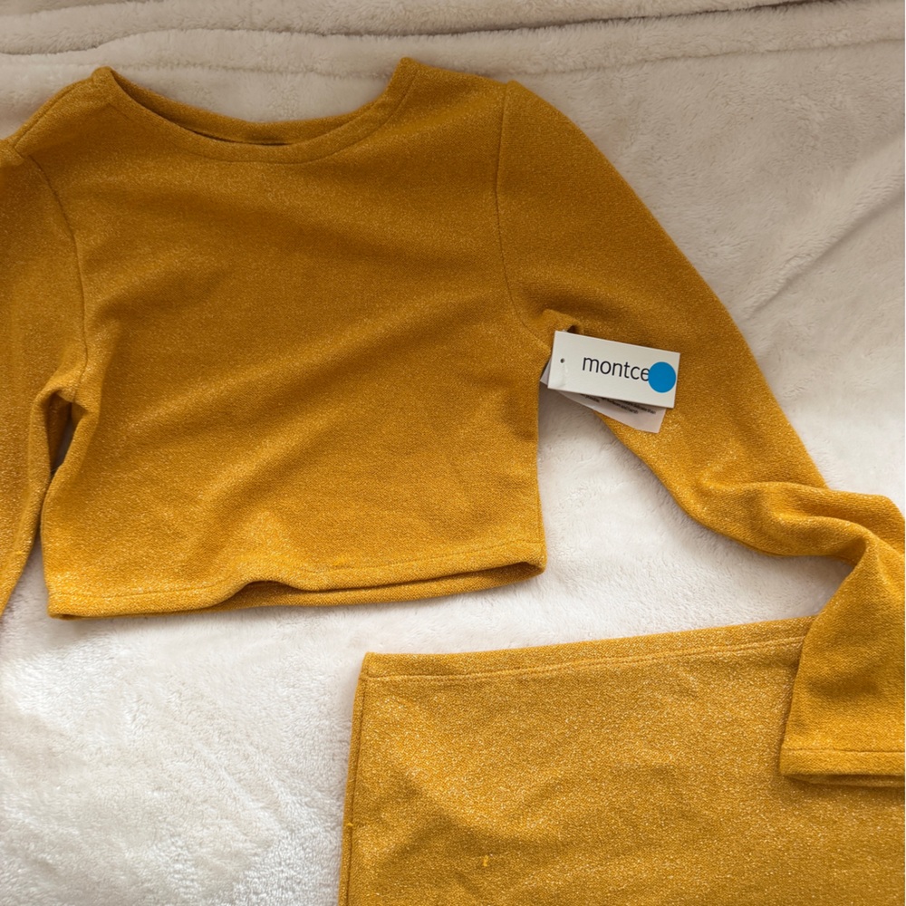 Montce Golden Sparkly Knit Set